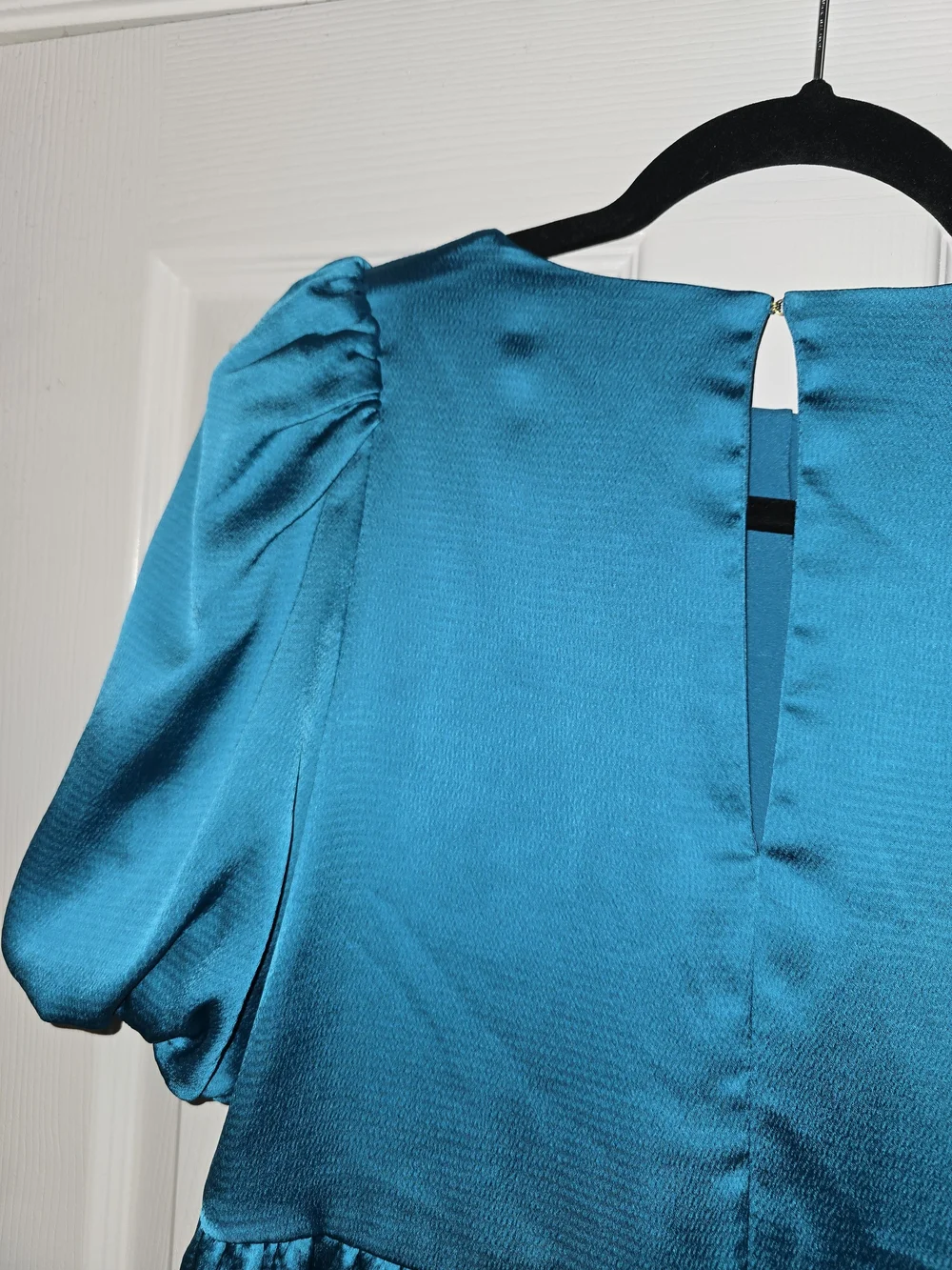 Lilly Pulitzer Women’s Teal Satin Peplum Blouse - Elegant Short Sleeve Size 2